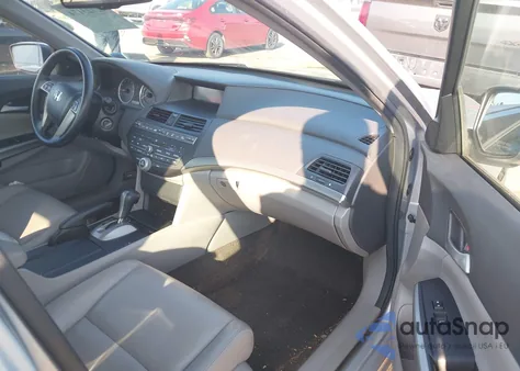 2010 Honda Accord 2.4 Ex-L из США, поврежденный, VIN 1HGCP2F88AA059523